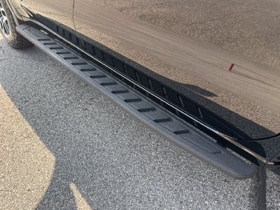2023 GMC Sierra AT4