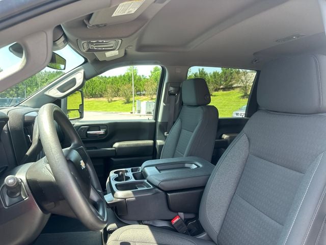 2024 Chevrolet Silverado HD Custom