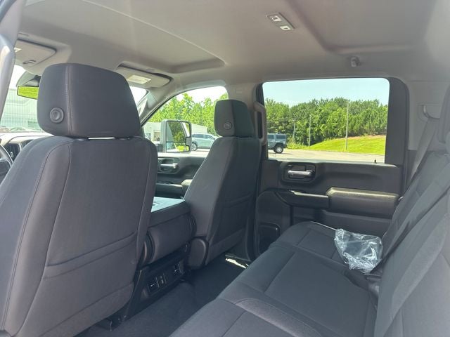 2024 Chevrolet Silverado HD Custom