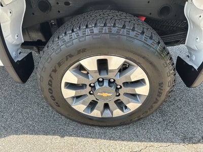 2024 Chevrolet Silverado HD Custom