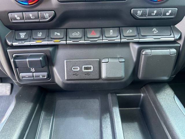 2022 Chevrolet Silverado HD High Country