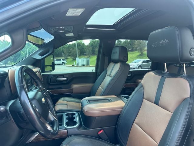 2022 Chevrolet Silverado HD High Country
