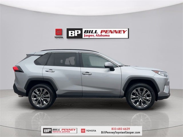 2020 Toyota RAV4 XLE Premium