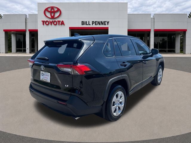 2025 Toyota RAV4 LE