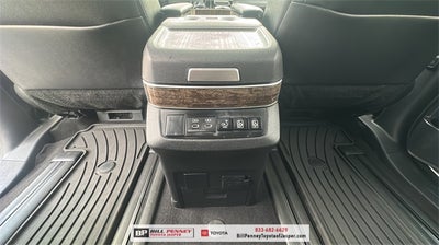 2025 Toyota Sienna Platinum 7 Passenger