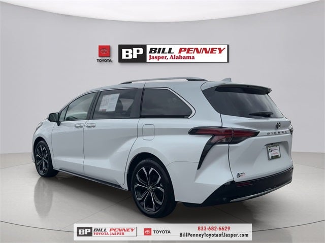2025 Toyota Sienna Platinum 7 Passenger