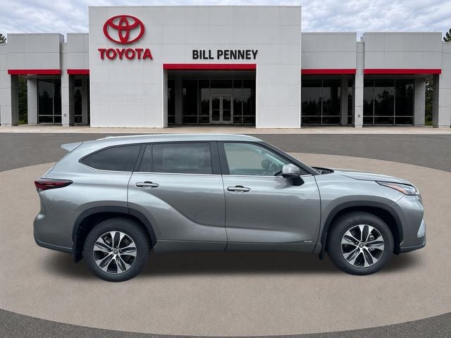 2026 Toyota Highlander Hybrid XLE
