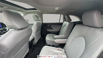 2025 Toyota Highlander Hybrid XLE