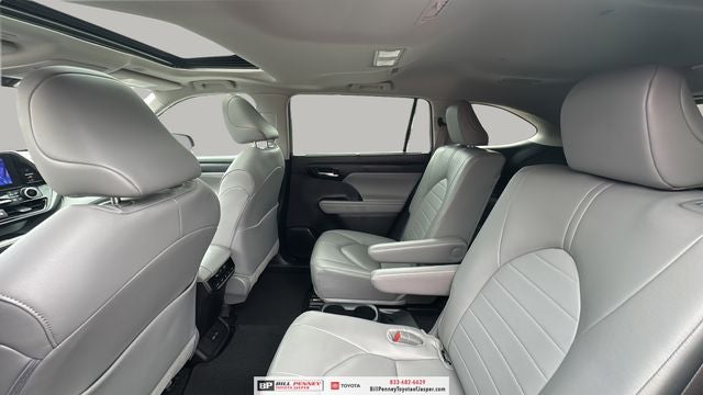 2025 Toyota Highlander Hybrid XLE