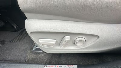 2025 Toyota Highlander Hybrid XLE