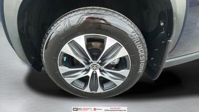 2025 Toyota Highlander Hybrid XLE