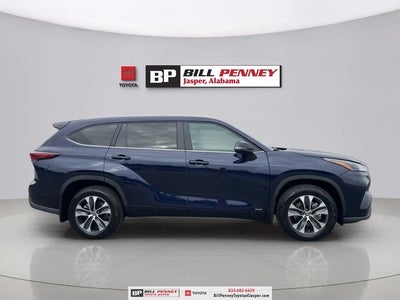2025 Toyota Highlander Hybrid XLE