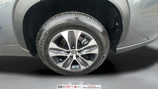 2025 Toyota Highlander XLE