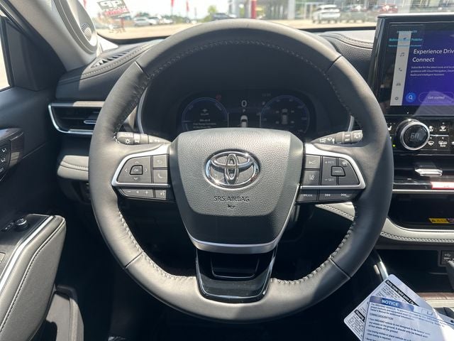 2026 Toyota Highlander Hybrid Limited