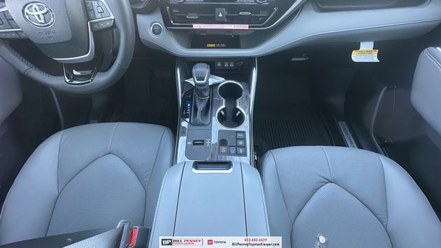 2026 Toyota Highlander Hybrid Limited