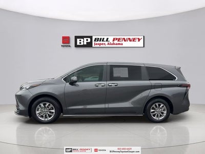 2025 Toyota Sienna XLE 7 Passenger
