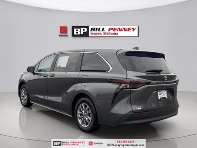 2025 Toyota Sienna XLE 7 Passenger
