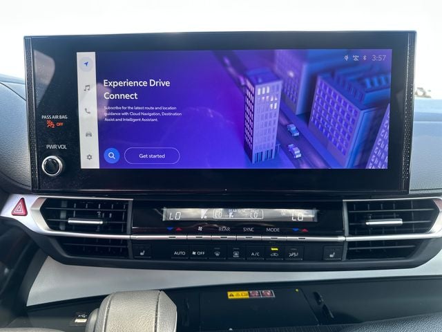 2025 Toyota Sienna XLE 8 Passenger