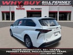 2026 Toyota Sienna XLE 8 Passenger