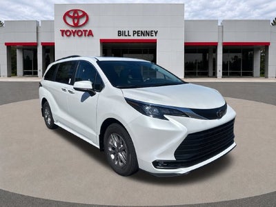 2026 Toyota Sienna XLE