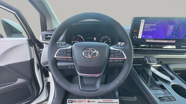 2026 Toyota Sienna XLE 8 Passenger