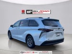 2026 Toyota Sienna XLE 8 Passenger