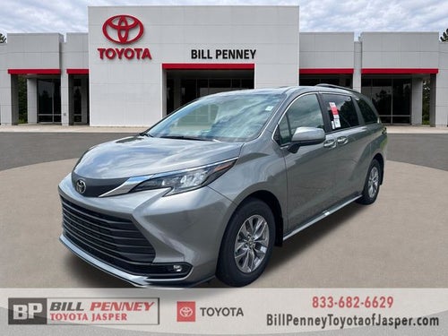 2026 Toyota Sienna XLE 8 Passenger