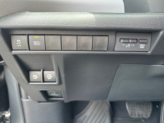 2026 Toyota Sienna XLE 8 Passenger