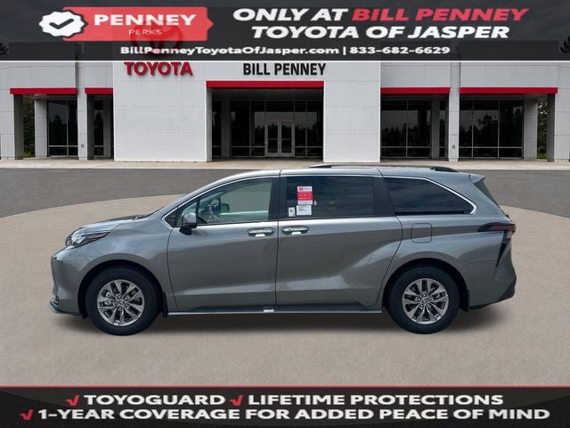 2026 Toyota Sienna XLE 8 Passenger
