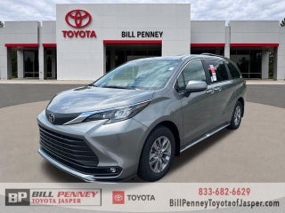 2026 Toyota Sienna XLE 8 Passenger