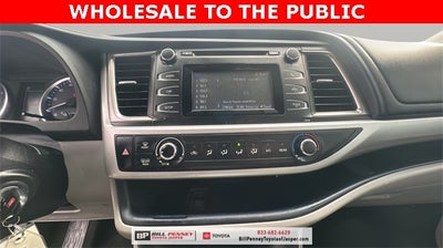 2017 Toyota Highlander LE