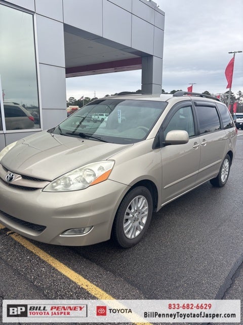 2008 Toyota Sienna XLE
