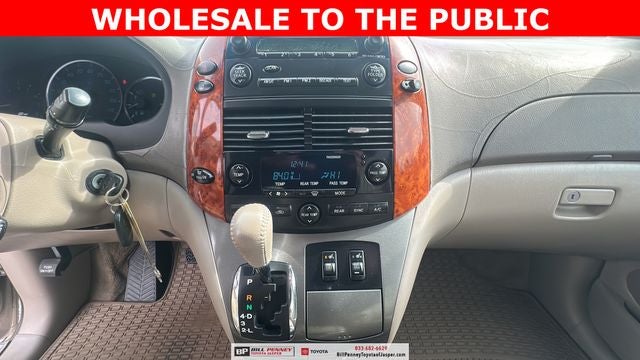 2008 Toyota Sienna XLE