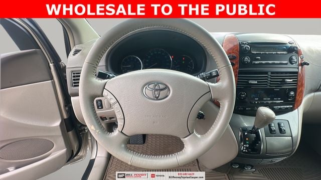 2008 Toyota Sienna XLE