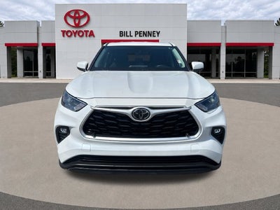 2022 Toyota Highlander LE