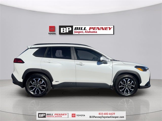 2024 Toyota Corolla Cross Hybrid SE