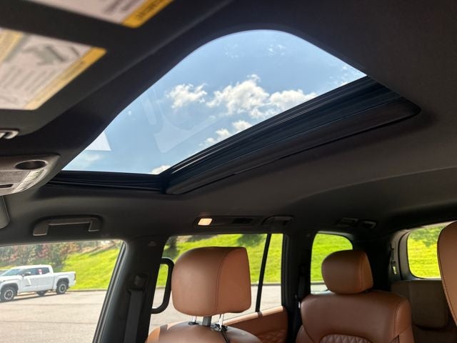 2022 INFINITI QX80 Sensory