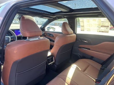 2026 Toyota Toyota Crown Signia Limited