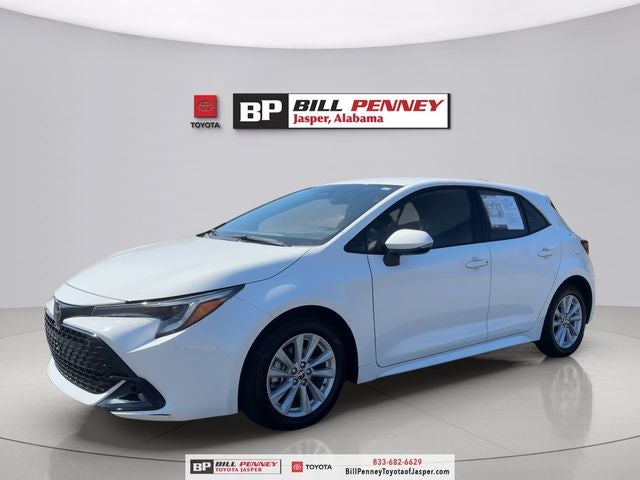 2025 Toyota Corolla Hatchback SE