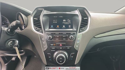 2017 Hyundai Santa Fe SE