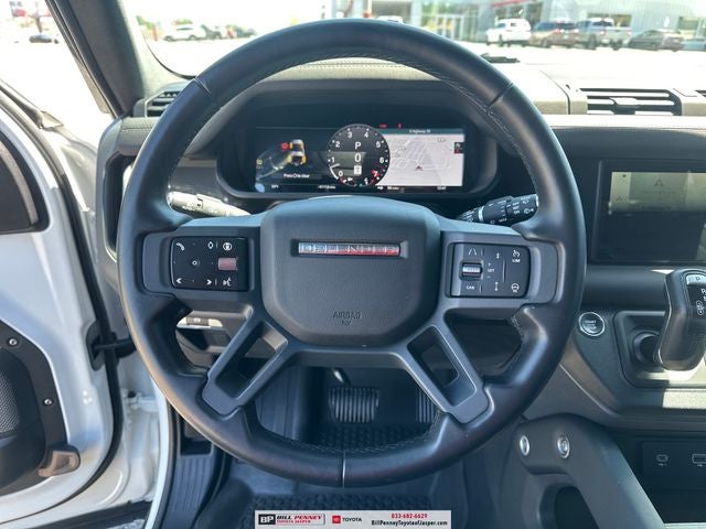 2024 Land Rover Defender 90 X-Dynamic SE