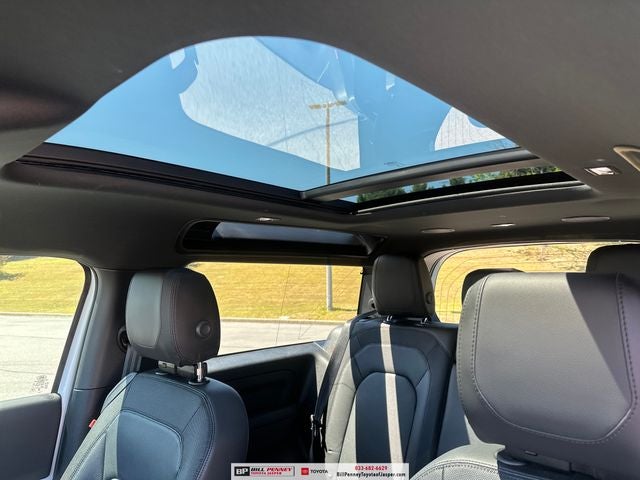 2024 Land Rover Defender 90 X-Dynamic SE