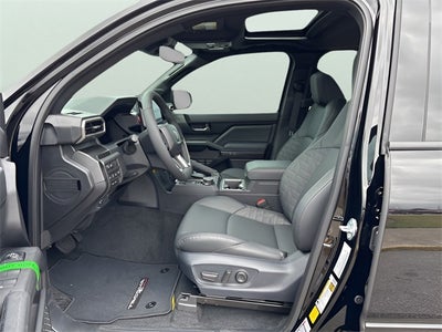 2025 Toyota Tacoma TRD Off-Road