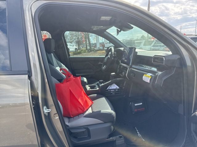 2025 Toyota Tacoma Hybrid TRD Off Road