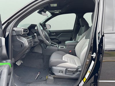 2025 Toyota Tacoma Hybrid TRD Sport