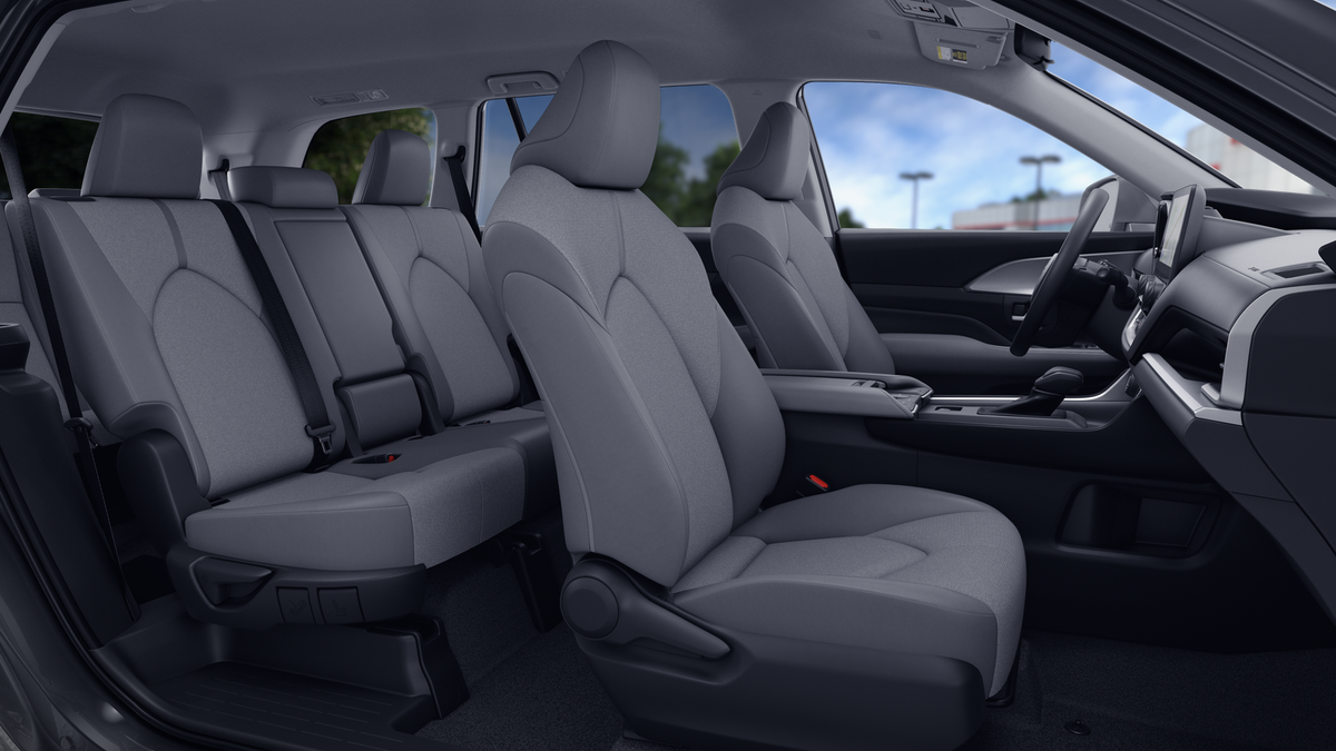 2026 Toyota Grand Highlander LE