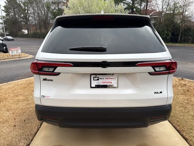 2026 Toyota Grand Highlander XLE