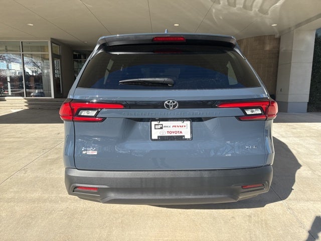 2026 Toyota Grand Highlander Hybrid XLE