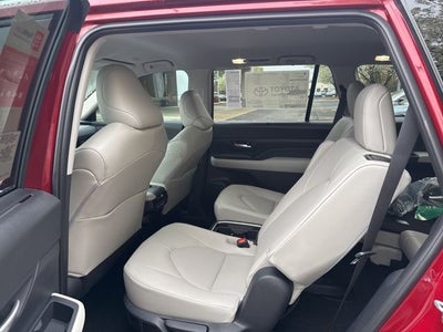 2026 Toyota Grand Highlander Hybrid XLE