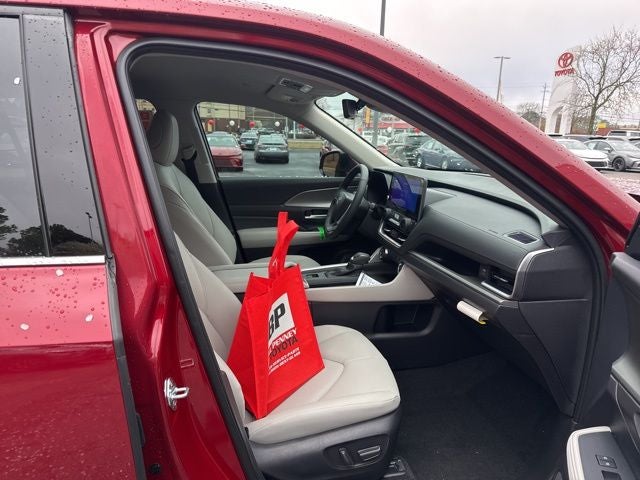 2026 Toyota Grand Highlander Hybrid XLE